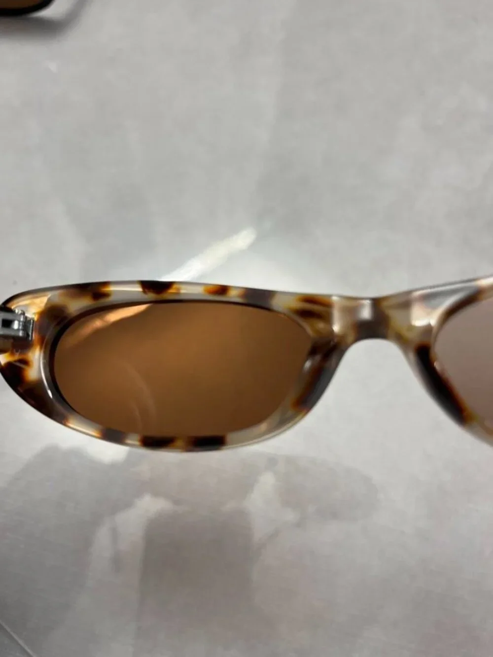 AIRE Avior Sunglasses Cookie Tort Narrow Cat Eye Brown Lens Slim - Picture 8 of 12